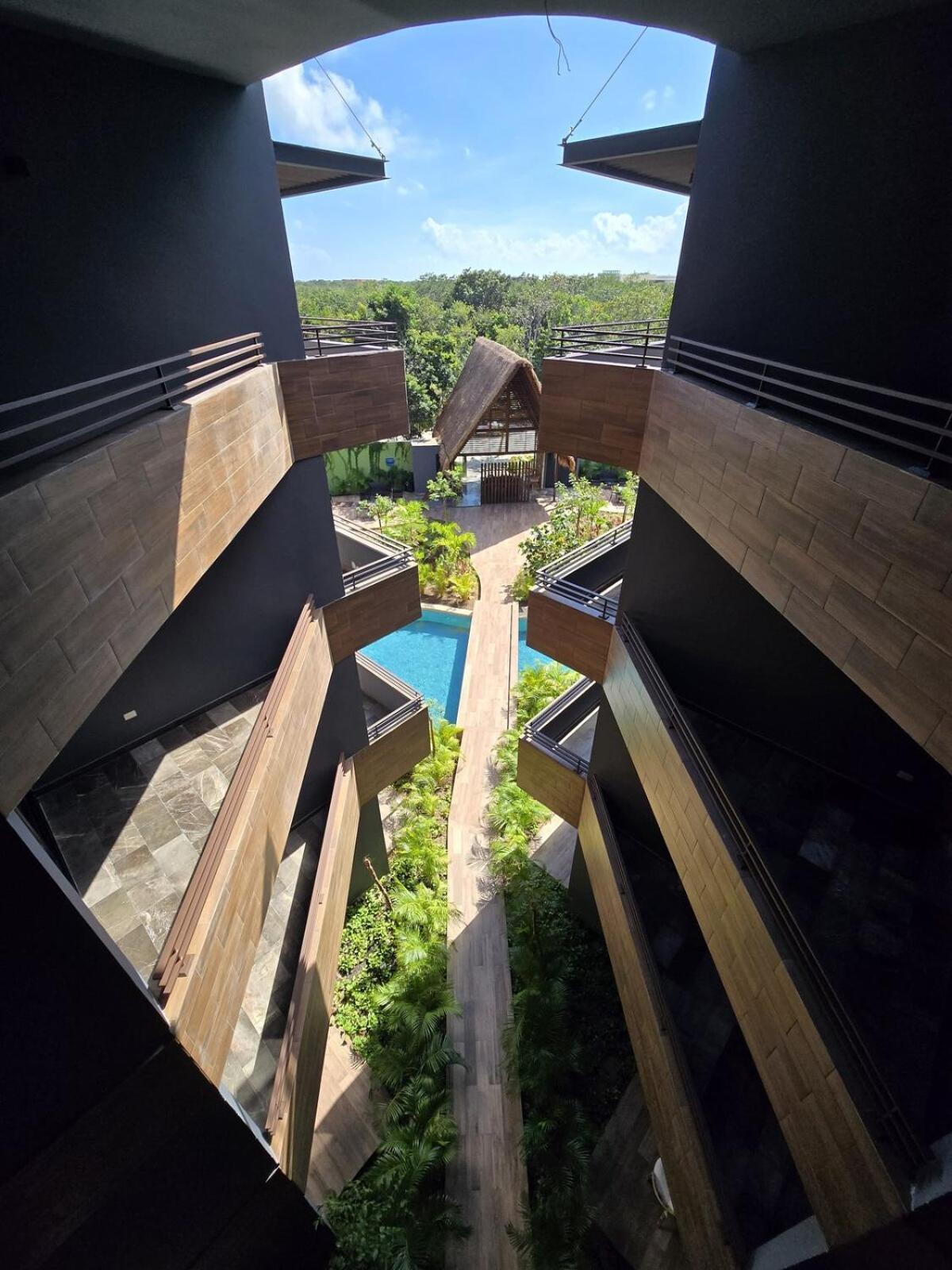 Paramar Black 2br - Next Level B Appartamento