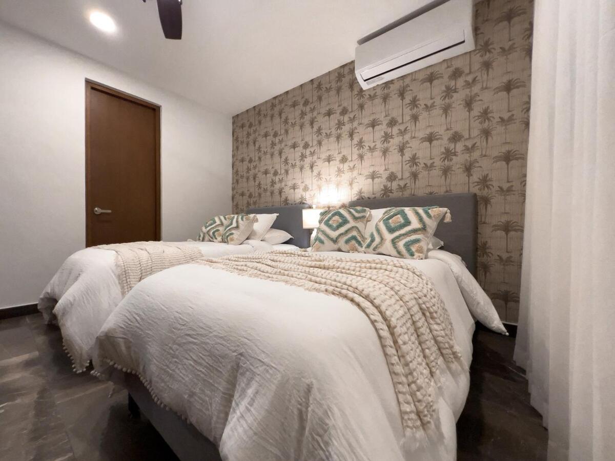 Paramar Black 2br - Next Level B Apartment *